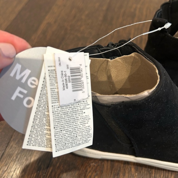 NWT GAP Kids Sneaker Boots Size 2 - Picture 5 of 7